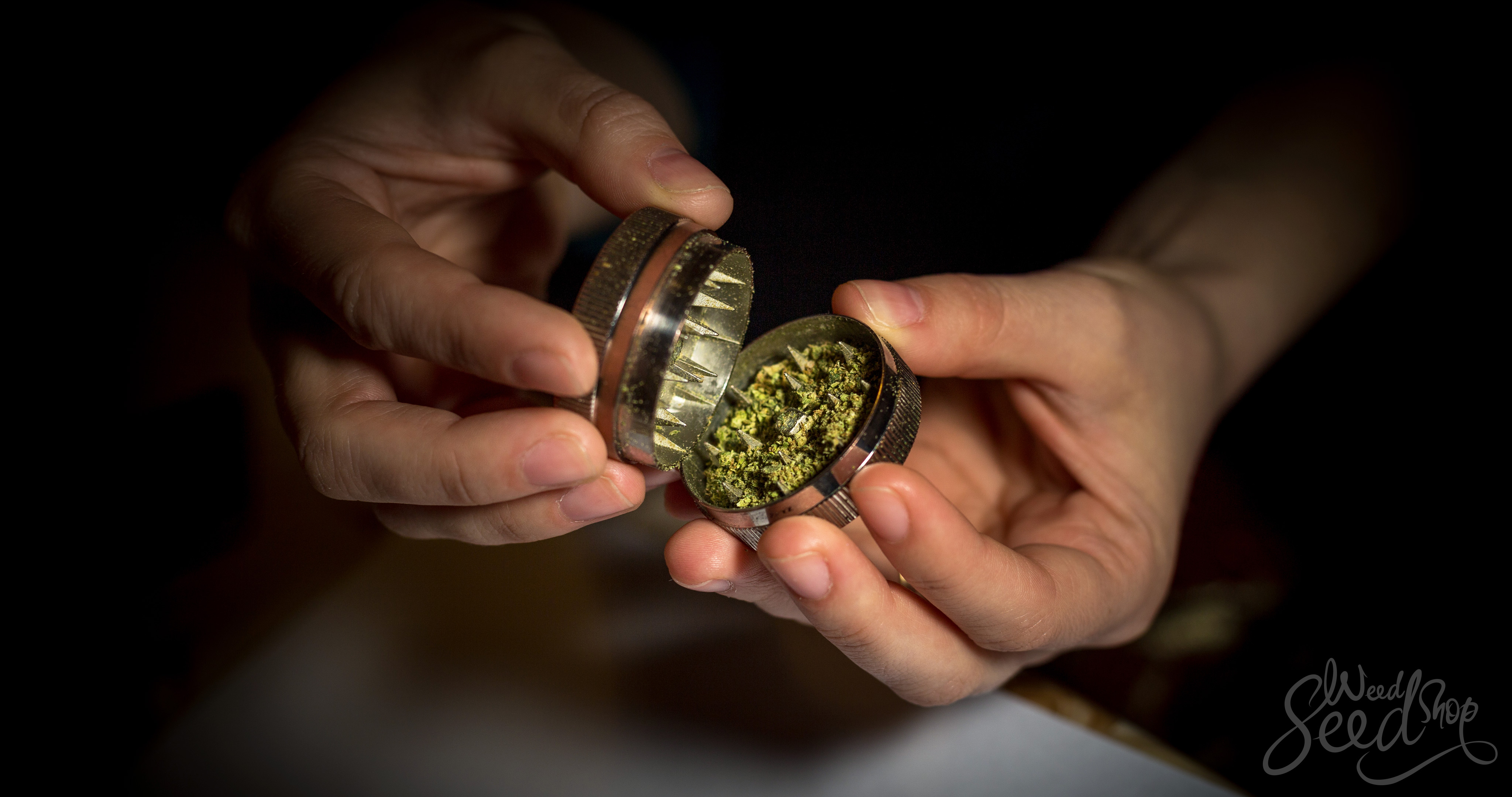 The Best Electric Weed Grinders to Spare Your Wrist