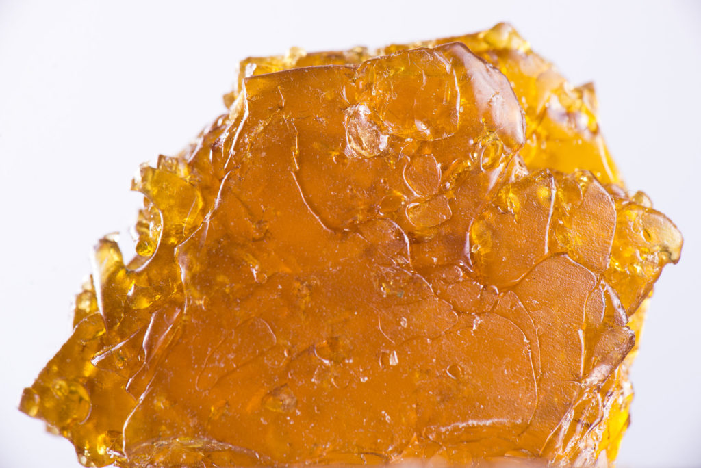 What Is Dabbing and How Do I Do A Dab - WeedSeedShop Blog 