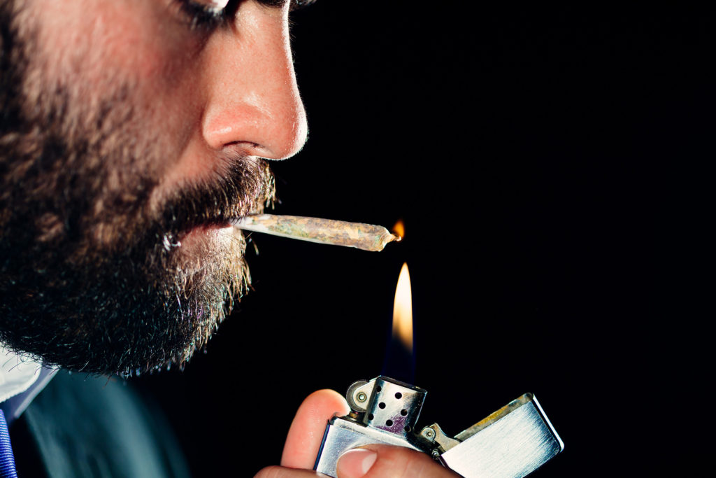 Eating, smoking, vaporizing, and drinking — what are the different ways to use cannabis?